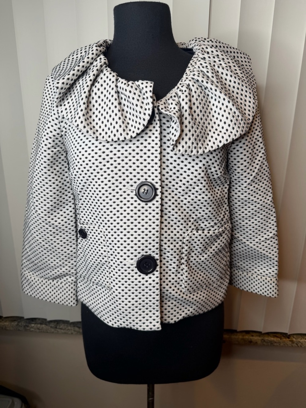 Donna Rae Womens White & Black Polka Dot Peplum Collar Cropped Jacket Size 4